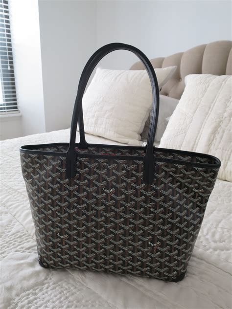 how much is the goyard tote